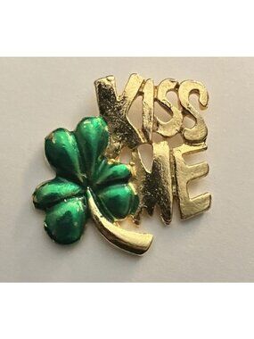 Kiss Me Shamrock Gold-Tone Lapel Pin Green & Gold St. Patricks Day Brooch